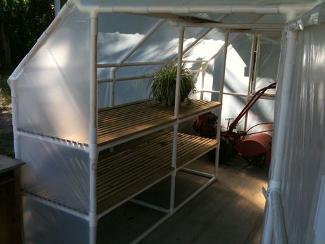 Building Greenhouse, Pvc Greenhouse, Cheap Greenhouse, Diy Greenhouse Plans, Best Greenhouse, Build A Greenhouse, Pvc Projects, Indoor Greenhouse, Greenhouse Interiors