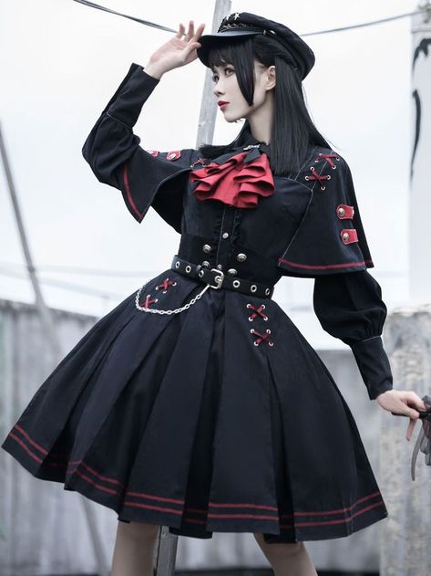 Military Style Shirts, Lolita Outfit, Gothic Tops, Costume Noir, Op Dress, Lolita Outfits, Black Costume, Ribbon Shirt, Gothic Rock