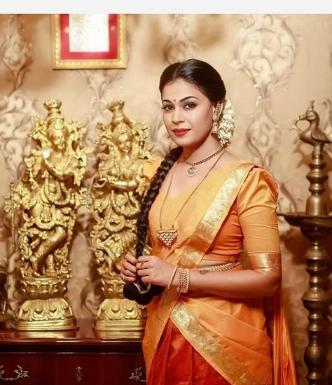 26 Likes, 3 Comments - Soniya (@soniyapinkk) on Instagram: “The Charm of Silk Half saree  #Saree #sareewoman #womaninsaree #sareeindia  #crossdresserIndia…” Silk Half Saree, Kerala Saree, Bridal Shoot, Half Saree, Bridal Saree, Beautiful Saree, Indian Beauty Saree, Lehenga, Blouse Designs