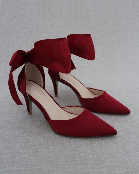 Do Bridesmaid Shoes Have to Match? | Emmaline Bride Wedding Blog Black Evening Shoes, Red Wedding Shoes, Evening Heels, Holiday Shoes, Pointy Toe Heels, Red High Heels, Pointy Toe Flats, Bridesmaid Shoes, Womens Wedding Shoes