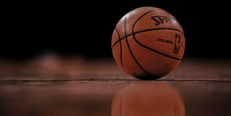 Sports Twitter Header, Basketball Pc Wallpapers, Basketball Aesthetic Wallpaper Laptop, Basketball Header, Basketball Wallpaper Laptop, Basketball Desktop Wallpaper, Pc Walpaper, Basketball Vibes, Basketball Banners