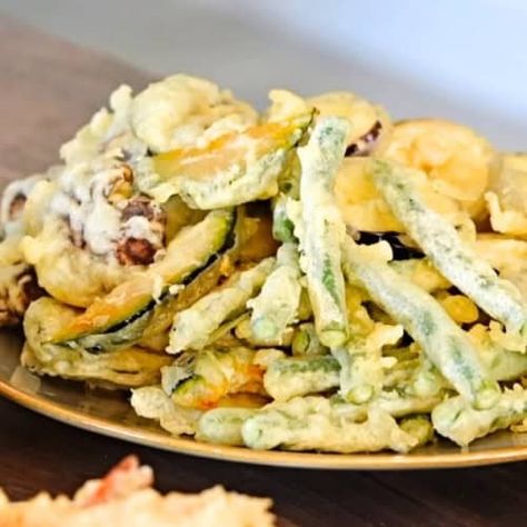 Super Crispy Vegetable Tempura PERFECT Every Time! - Tiffy Cooks Veggie Tempura, Tempura Vegetables, Vegetable Tempura, Tiffy Cooks, Green Beans Mushrooms, Cold Soba, Japanese Egg, Dinner Box, Asparagus Beans