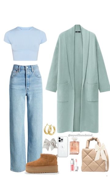 Winter Outfits Light Colors, Baby Blue Blouse Outfit, Baby Blue Shirt Outfit, Light Blue Pants Outfit Women, Baby Blue Outfit Ideas, Outfit Light Blue Jeans, Light Blue Denim Outfit, Light Blue Outfit Aesthetic, Light Blue Outfit Ideas