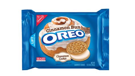 Weird Oreo Flavors, Oreo Crunch, Oreo Cookie Flavors, Weird Snacks, Cookie Sandwich, Oreo Flavors, Cinnamon Cookies, Cinnamon Bun, Cookie Flavors