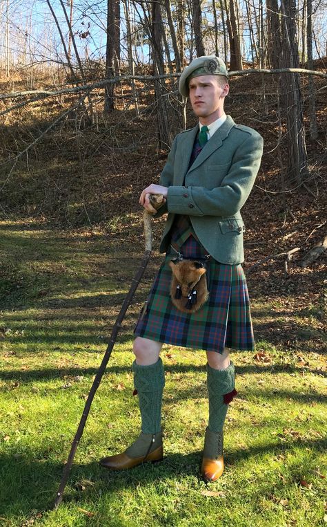 1 Kilt, Multiple Looks: Traditional Civilian Non-Formal Dress Irish Fashion Traditional, Irish Traditional Clothing Male, Traditional Irish Clothing Men, Irish Kilts Men, Scottish Outfits Men, Irish Traditional Clothing, Highland Fashion, Scottish Clothes, Traditional Scottish Clothing