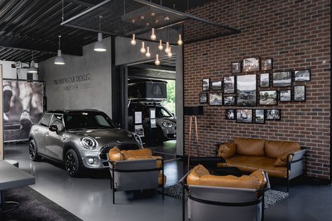 Car Showroom Architecture, Automotive Showroom, Car Showroom Interior, Car Showroom Design, Showroom Inspiration, Lobby Ideas, Man Cave Room, Showroom Interior Design, Car Interior Design