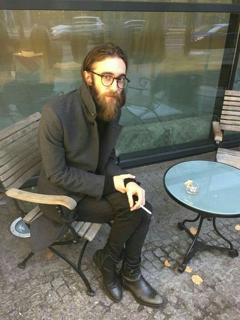 British Indie Aesthetic, A Good Partner, Keaton Henson, Good Partner, Fan Style, World Of Darkness, Aesthetic Boy, Classy Aesthetic, Indie Aesthetic