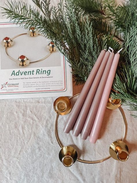 Easy Modern Catholic Advent Wreath DIY (Plus Printable Prayers) - hostessology Advent Candle Holders, Advent Candle Holder Diy, Catholic Advent Wreath, Advent Wreath Prayers, Diy Advent Wreath, Catholic Advent, Ring Candles, Advent Wreath Diy, Advent Wreaths