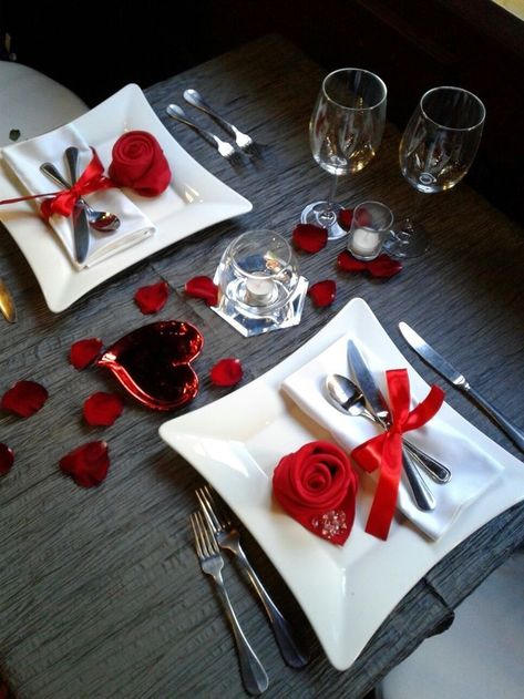 Valentines Dinner Table Decor, Valentine’s Day Room Set Up, Romantic Dinner Table Setting For Two, Valentine Room Decor, Valentines Room Decor, Romantic Dinner Table Setting, Valentines Room, Valentine Room, Room Decor Romantic