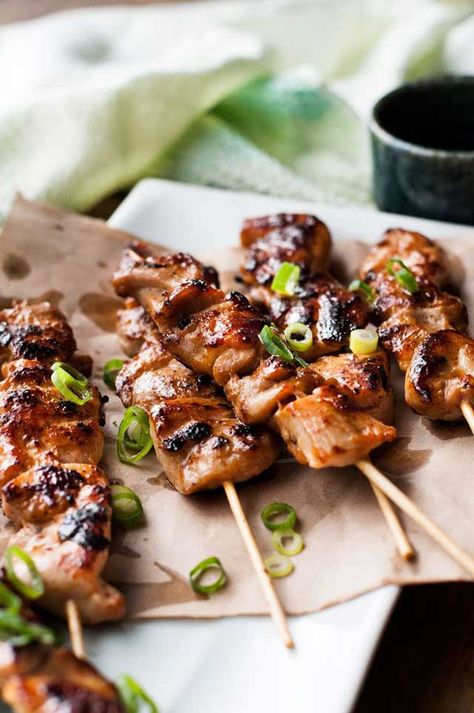 Chinese Chicken Skewers Recipe, Chinese Food Recipes, Chicken Skewer Recipe, Food Chinese, Jo Cooks, Authentic Chinese Recipes, Recipetin Eats, Recipes Beef, Skewer Recipes