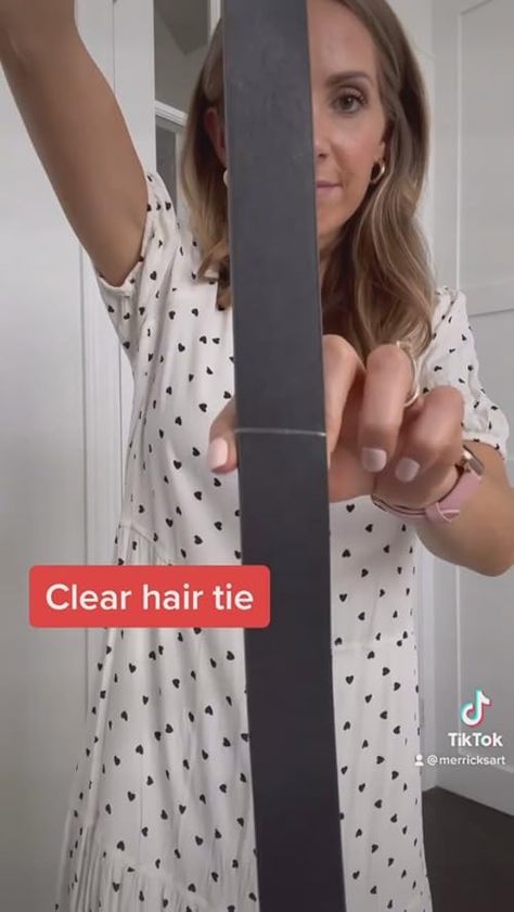 Outfit Hack, what to do when you don't have a belt loop! How To Wear Belt Without Belt Loop, Watch Outfit, How To Wear Belts, Merricks Art, Clear Hair, Hair Ties, Hair, How To Wear, Art