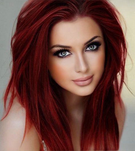 Red Hair White Dress, Red Hair Fair Skin, Long Red Hairstyles, Roux Auburn, Hair Colors For Blue Eyes, Red Hair Green Eyes, Red Hair Looks, Hair Pale Skin, Hair Color Formulas