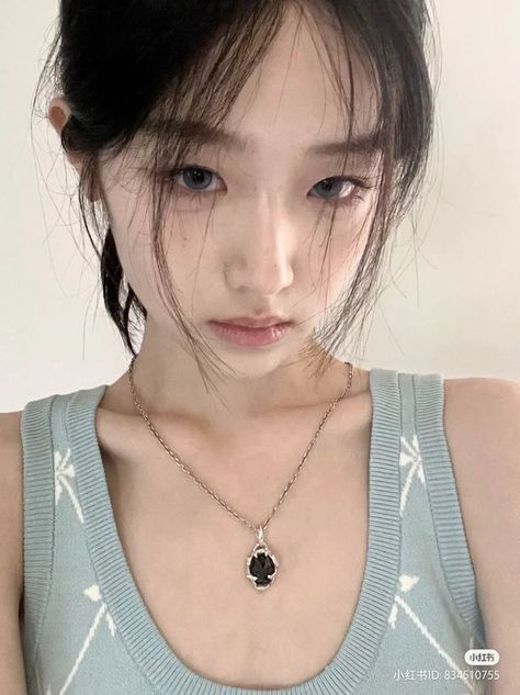 Doll Eye Makeup, Trend 2023, Tiktok Fashion, Uzzlang Girl, La Face, Doll Eyes, Asian Makeup, I Love Girls, Pretty Selfies