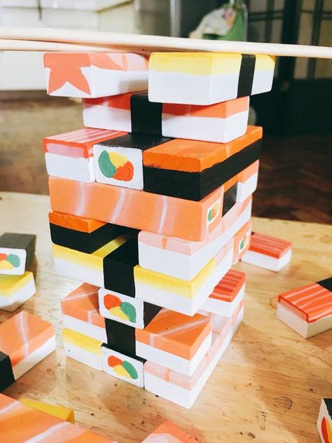 Painting Jenga Blocks, Jenga Diy, Jenga Game, Jenga Blocks, Block Painting, Art Block, Cute Crafts, Cool Diy, Fun Projects