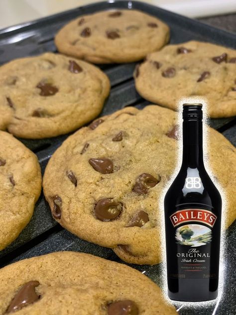 Irish Cream Liqueur, Baileys Irish, Choc Chip Cookies, Baileys Irish Cream, Chip Cookie Recipe, Irish Cream, Love Chocolate, Cookies And Cream, 2 Cups