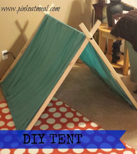 Easy DIY tent for the classroom - reading corner or an area for students to go that need a break! Diy Kids Tent, Pink Oatmeal, Party Activities Kids, Diy Tent, Kids Play Tent, Kids Tents, Camping Party, Camping Theme, Play Tent