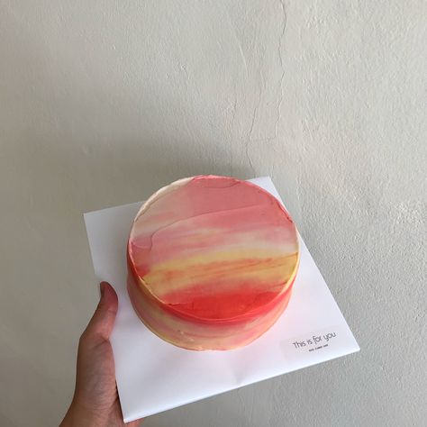 Sunset Cake, Minimalist Cakes, Minimalist Cake, Love Sunset, Korean Cake, Sweet Recipes Desserts, Pretty Birthday Cakes, Cute Birthday Cakes, Cake Board