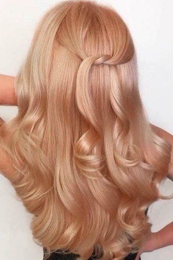 Rose Gold Blonde, Summer Blonde Hair, Gold Hair Colors, Strawberry Blonde Hair Color, Hair Color Rose Gold, Peach Hair, Gold Blonde, Strawberry Blonde Hair, Rose Gold Hair