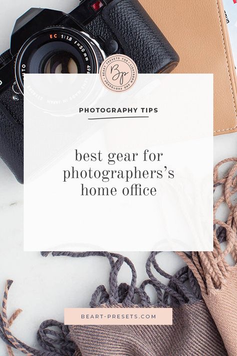 Best Gear for a Photographer’s Home Office Photographer Organization Ideas, Photographer Office Ideas Workspaces, Photographers Office Ideas, Photographer Desk Setup, Photographer Home Office, Photographer Office Ideas, Photographer Desk, Photography Room Ideas, Photography Office Ideas