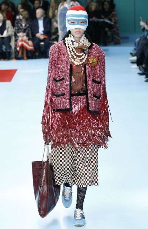 Alessandro Michele Gucci, Gucci Runway, Dystopian Fashion, Gucci Brand, Fashion Week 2018, Milano Fashion Week, Gucci Fashion, Milan Fashion Weeks, Alessandro Michele