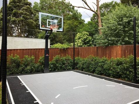 Diy Basketball Court, Backyard Basketball Court, Backyard Court, Home Basketball Court, Diy Basketball, Basketball Court Backyard, Backyard Basketball, Backyard Sports, Outdoor Basketball Court