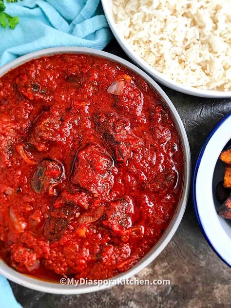 Nigerian Beef Stew (African Beef Stew) African Dishes Nigerian Food, African Beef Stew, African Stew, African Recipes Nigerian Food, African Dishes, Roasted Tomato Sauce, Ketogenic Diet Food List, Healthy Lunch Meal Prep, Instant Pot Soup Recipes