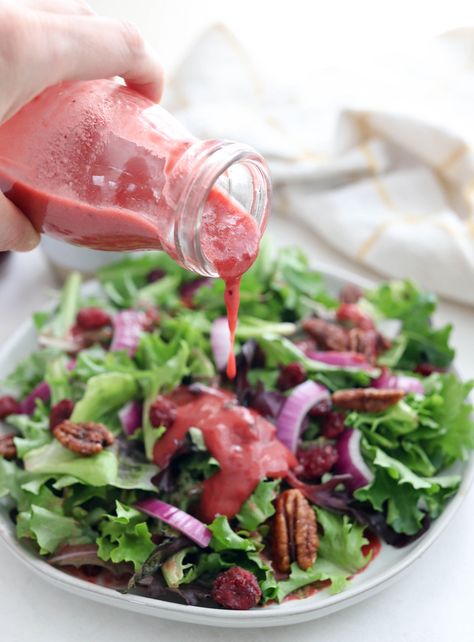 Cranberry Vinaigrette (with leftover Cranberry Sauce!) Cranberry Sauce Salad, Winter Salad Dressing, Detoxinista Recipes, Cranberry Vinaigrette, Salad Topping, Dressing Salad, Thanksgiving Leftover Recipes, Leftover Cranberry Sauce, Cranberry Salad