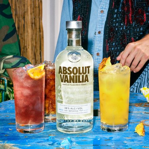 Vanilla Vodka - Absolut Vanilia Absolut Vanilla, Vanilla Drinks, Winter Wheat, Vodka Cocktails Recipes, Premium Vodka, Vanilla Vodka, Lime Soda, Absolut Vodka, Vanilla Syrup