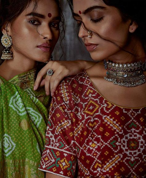 Indian Fashion - “The Fire Within” | Fashion Editorial by Who Wore... #desichic Fashion Photoshoot Ideas, Saree Poses, Indian Look, Indian Photoshoot, Saree Photoshoot, Indian Couture, Desi Wedding, Indian Aesthetic, Indian Attire