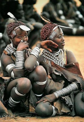 Hamar Women, Ethiopia Africa People, Afrikaanse Kunst, African People, Africa Art, Perfect Lips, African History, Afro Art, People Of The World, African Culture