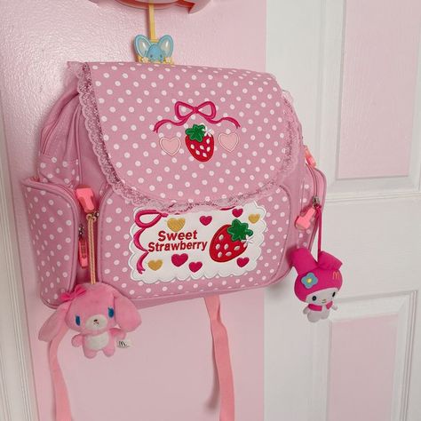 Strawberry Backpack, Pink Color Palette, Color Palette Pink, Kawaii Accessories, Kawaii Room, Cute Backpacks, Pink Backpack, Fluttershy, Kawaii Clothes