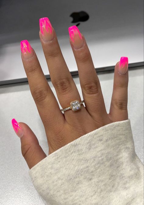 Hot Pink Nails With Flames, Hot Pink Flame Nails, Pink Flame Nails, Hoco Nails, Neon Nail Designs, Hot Pink Nails, Neon Nails, Hot Nails, Chrome Nails