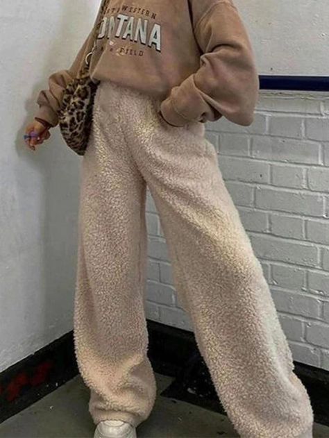 2023 Buy Solid Fuzzy Loose Flare Leg Pants under US$19 in Pants Online Store. Free Shipping with US$69+. Check reviews and buy it today. Style: Casual/Street/Punk/Vintage/Hip Pop/Preppy Fabric Content: Polyester Fit Type: Loose Fit Use code pin23 for an extra 23% off! #vintage #vintagestyle #newyear #newyearseve #christmas #fall #fallfashion #winter #streetstyle #outfits #ootd #trendyoutfits #fashionista #casualoutfits #flared Beige Sweatpants, Street Punk, Pastel Goth Fashion, Streetwear Mode, American Casual, Punk Vintage, Preppy Look, Flare Leg Pants, Outfit Look