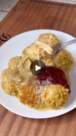 358K views · 39K reactions | Cornbread Dressing!! #food #foodie #reels #tasty #toptags #chicken #dressing #mealsbydesha #explore #thanksgiving #series #cornbread #dinner #dinnerideas #lunch | Desha Jordan Cornbread For Stuffing Recipe, Meals By Desha, Thanksgiving Plates Soul Food, Soul Food Thanksgiving Dinner, Southern Dressing Recipe, Cornbread Dinner, Soul Food Cornbread Dressing, Southern Dressing, Cornbread Dressing With Chicken