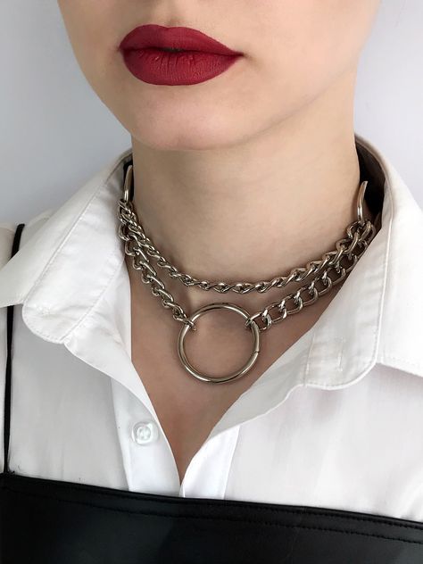 Choker, Leather choker, Basic Choker, Biker Choker, Collar, Kitty Collar, Choker with o-ring, Choker with o-ring for woman, Collar with o-ring, Collar with o-ring for woman, Leather choker with o-ring, Choker with ring, Choker for woman Leather Choker Collars, O Ring Choker, Women Choker Necklace, Leather Choker Necklace, Handmade Chain, Statement Choker, Ring Der O, Estilo Punk, Leather Chokers