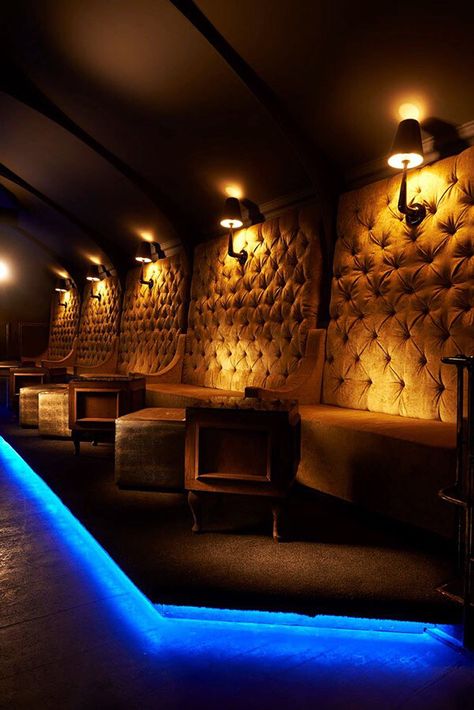 Club Design Interior, Coco Bar, Bar Lounge Design, Bar Deco, Bar In Casa, Lounge Interiors, Lounge Club, Nightclub Design, Night Bar