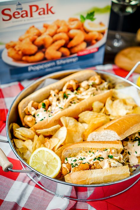 Popcorn Shrimp Po Boys Recipe with Remoulade Coleslaw - {Msg 4 21+} Easy dinner twist on classic New Orleans' sandwich recipe. Ready in 10 minutes with tons of flavor! | The Love Nerds AD #40PerfectPairings Popcorn Shrimp Meals Dinners, Recipes With Popcorn Shrimp, Popcorn Shrimp Meals, Popcorn Shrimp Recipe, Shrimp Po Boy Recipe, Shrimp Po Boy, Popcorn Shrimp, Shrimp Dinner, Easy Shrimp