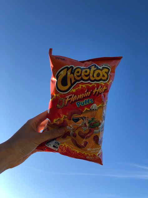 ✨ Spicy Chips Snacks, Spicy Cheetos, Spicy Chips, Hot Chips, Cheetos Crunchy, Hot Snacks, Hot Cheetos, Hot Chip, Junk Food Snacks