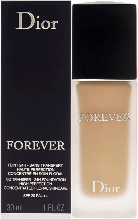 Dior Foundation, Forever Foundation, Makeup Dior, High Fashion Poses, No Makeup Makeup, Dior Forever, Natural Foundation, Matte Makeup, Too Faced Foundation