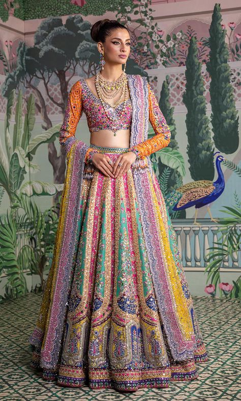 NAWW24-02 Nomi Ansari Bridal, Bridal Dress Patterns, Bridal Lehenga Pakistani, Asia Aesthetic, Aesthetic Culture, Custom Bridal Dress, Nomi Ansari, Bridal Reception Dress, Pakistani Culture