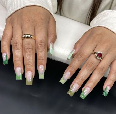 Green And Brown French Tip Nails, Green French Tip Toes, 19th Birthday Nails, Nails Acrylic Green, Nail Designs Short Nails, Green French Tip Nails, Short Nails Square, Green French Tip, Neutral Nails Acrylic