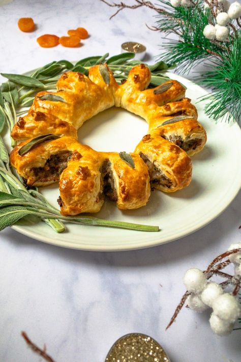 Sausage Roll Wreath • CUBBin the Kitchen • Recipe Mary Makes It Easy Sausage Roll Wreath, Sausage Roll Wreath, Sausage Plait, Sausage Rolls Puff Pastry, Mary Makes It Easy, Roll Wreath, Christmas Canapes, British Bake Off Recipes, Bake Off Recipes