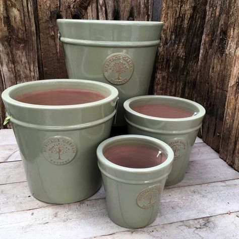 Heritage Garden Pottery, Pottery Business, English Village, Classic Garden, Garden Pottery, Traditional Garden, Pottery Planters, Pottery Pieces, Ancient Civilizations