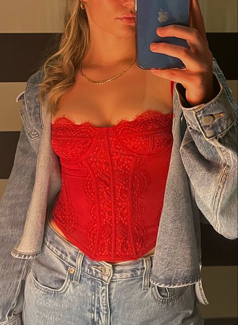 Urban Outfitters Corset, Crop Tops For Women, Red Corset, Lace Bustier, Tops For Women, Corset Top, Going Out, Buckle, Crop Tops