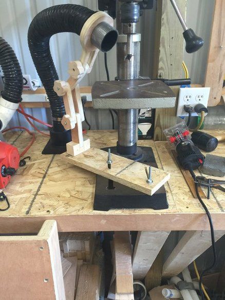 Drill press Dust collection ARM Dust Collector Diy, Creative Woodworking Ideas, Shop Dust Collection, Woodworking Projects Table, Drill Press Table, Workbench Plans Diy, Creative Woodworking, Woodworking Shop Plans, Woodworking Shop Layout