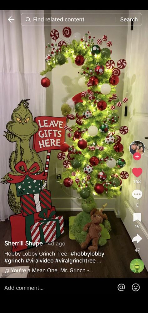 Grinch Christmas Decorations Apartment, Whimsical Grinch Tree, The Grinch Xmas Tree, How To Decorate Grinch Christmas Tree, Green Grinch Christmas Tree, Grinch Room Decor Ideas, Grinch Tree Decorating Ideas, Hobby Lobby Grinch Decor, Hobby Lobby Grinch Tree Decorated