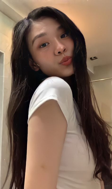 Bini Stacey Wallpaper Hd, Bini Members Pic Solo, Bini Stacey Girlfriend Material, Bini Stacey Selca, Stacey Wallpaper, Bini Stacey Wallpaper, Bini Stacey Icon, Stacey Sevilleja, Bini Pics