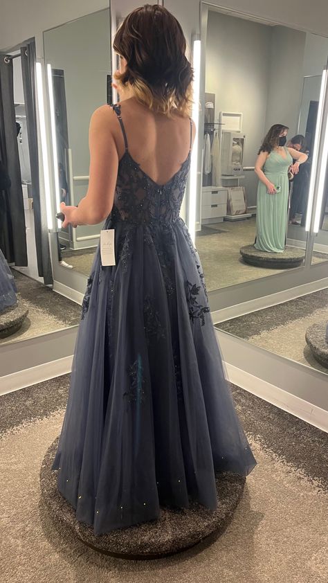 Prom Dresses Dark Colour, Lose Prom Dresses, Dark Blue Grad Dress, Sophomore Prom Dresses, Dusty Blue Grad Dress, Loose Prom Dresses, Backless Dress Design, Dark Blue Formal Dresses, Navy Grad Dresses