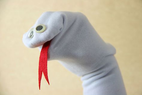 How to Make a Sock Puppet: 12 steps (with pictures) - wikiHow Sock Snake, Diy Sock Puppets, Letter S Activities, Snake Birthday, Harry Potter Socks, Puppet Costume, Sock Puppet, Felt Puppets, Puppets For Kids