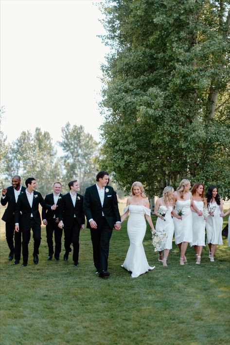 Group photo wedding Bridesmaids portrait Bridal party inspiration Bride and bridesmaids photo Best friends wedding photos group photos Unique bridal party photos Group photo poses Besties wedding photo ideas Beautiful bridesmaids photos Group photo outfit ideas Bridesmaids getting ready photos Fun bridal party photo ideas Group shot wedding day Creative bridesmaids photos Sun Valley Wedding at Trail creek cabin pavilion wedding photographer Boise Idaho Wedding Party Photography Ideas, Best Wedding Photos Poses Family, Bridal Pictures With Bridesmaids, Fun Bridal Party Pictures, Fun Wedding Poses For Bridal Party, Wedding Poses For Wedding Party, Bridesmaids And Groomsmen Photos, Wedding Family Picture Ideas, Wedding Day Poses Family